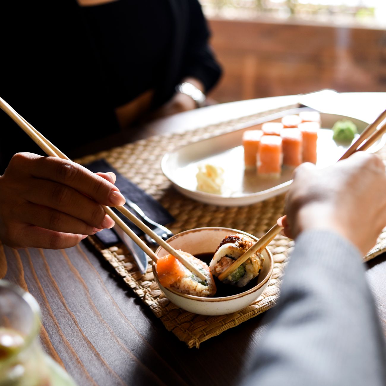 What Is Hasami Ware? A Beginner's Guide to Japan's Everyday Porcelain