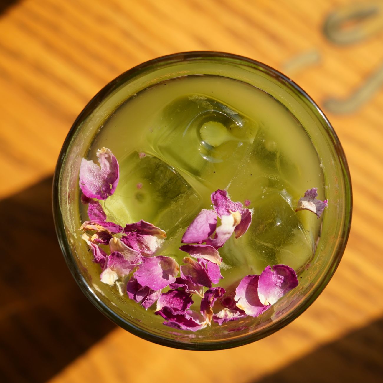 How Shade Growing Transforms the Flavor of Matcha Tea