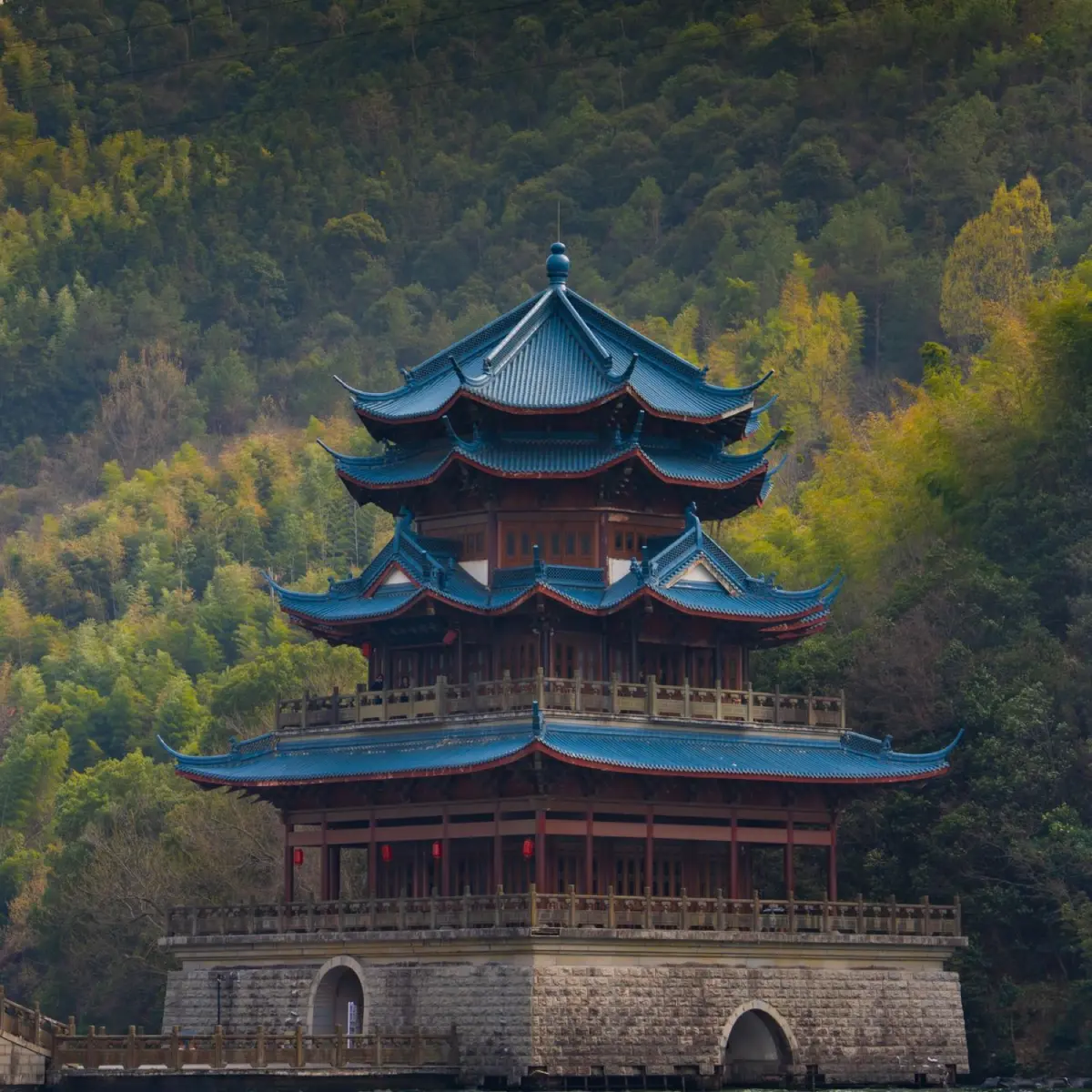Mono No Aware: The Japanese Art of Finding Beauty in Impermanence