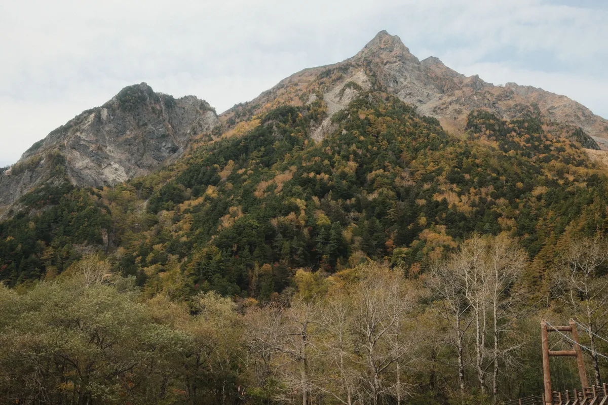 Nagano's Alpine Autumn: Kamikochi and Karuizawa, Where the Season Starts Early