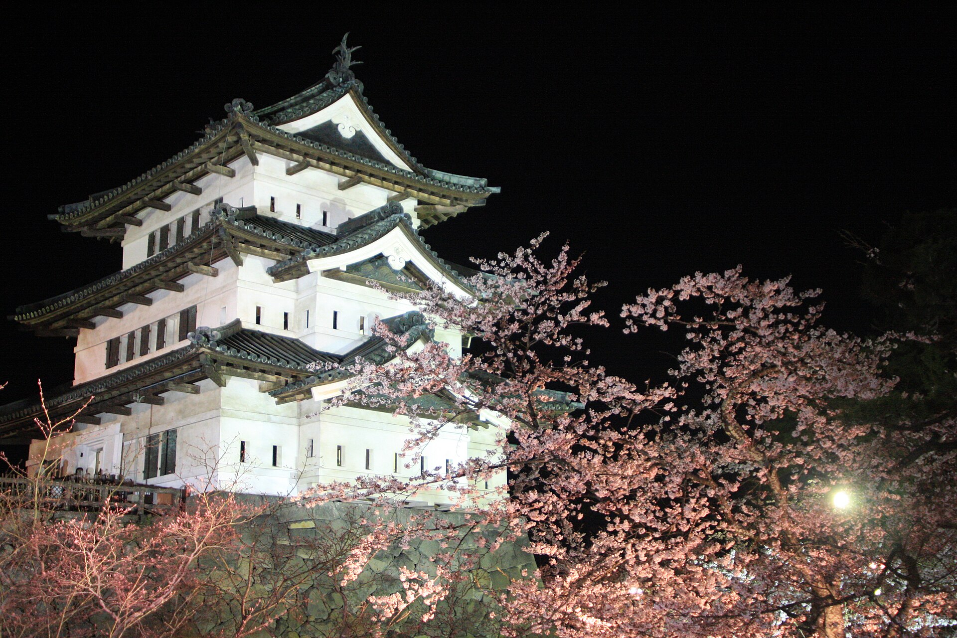 Hirosaki Castle & Park