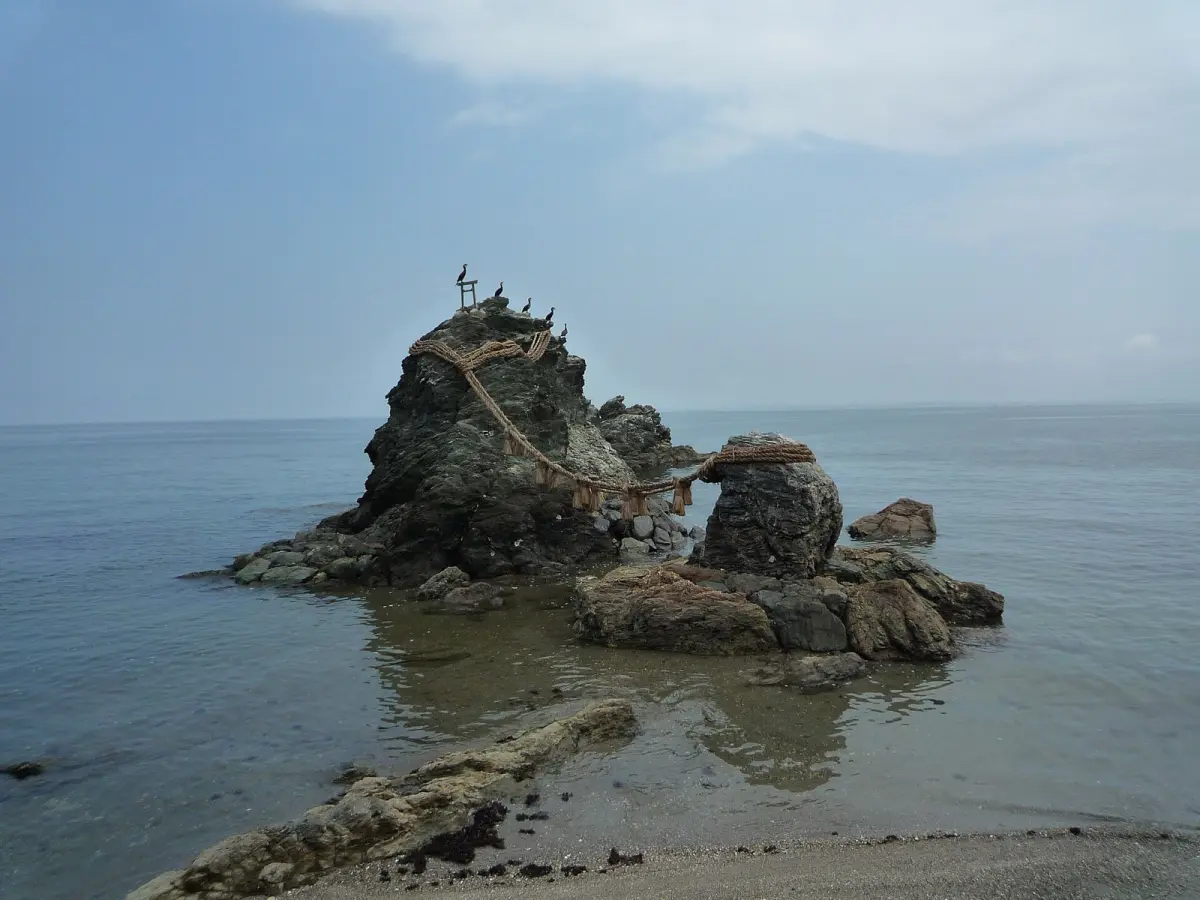 Meoto Iwa (Wedded Rocks)