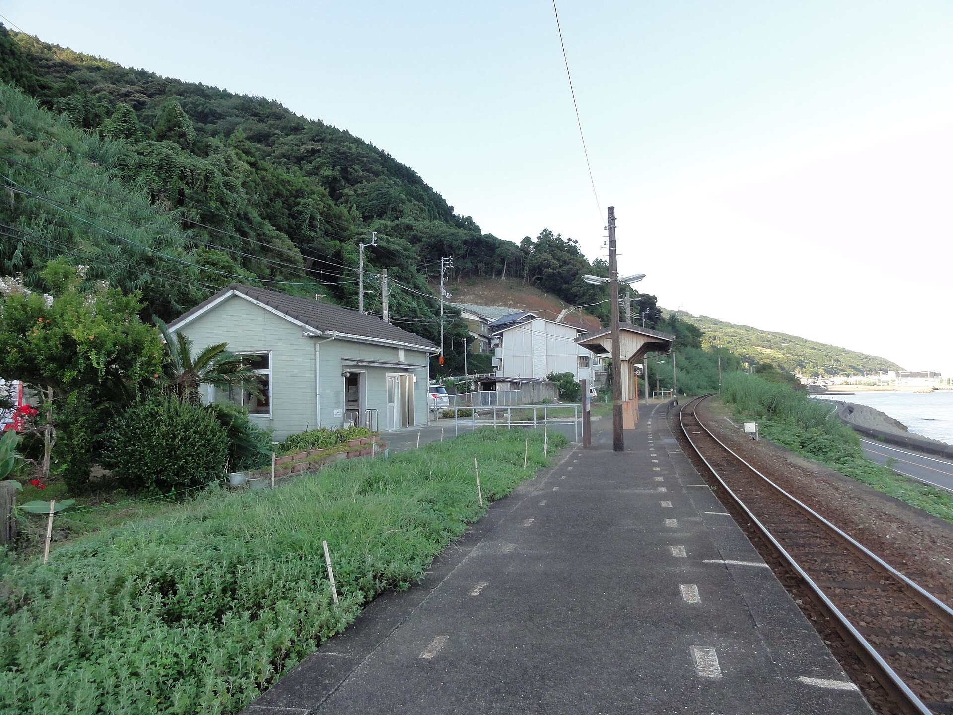 Shimonada Station